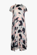 Load image into Gallery viewer, Fall Winter 22 &#39;Nyissa&#39; Dress
