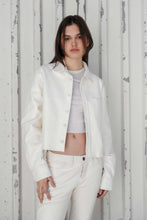 Load image into Gallery viewer, Altuzarra_Crop Shirt Jacket-Off White